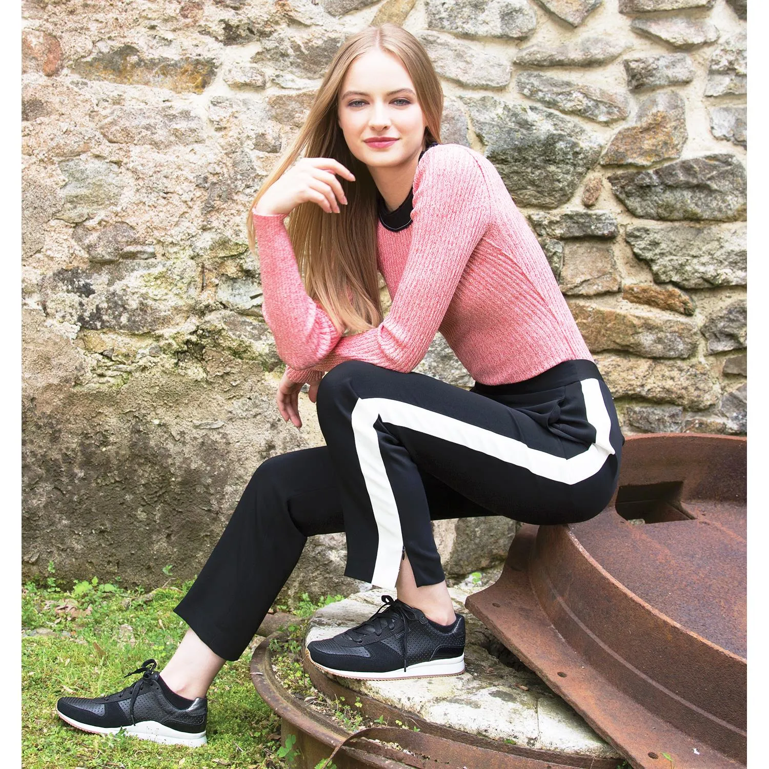 Women's Aetrex Daphne Black Leather/Suede